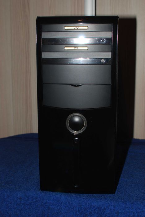 Komputer do gier i7-3770K Gigabyte grafika 1 GB  16GB RAM DDR3 /500GB