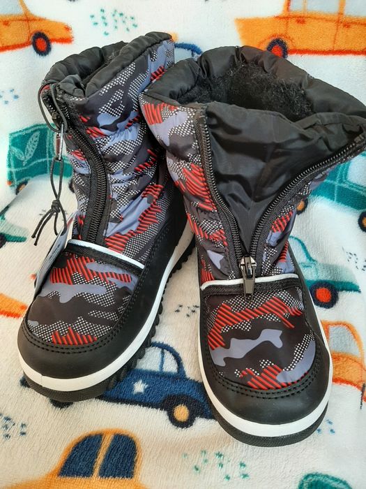 Buty nowe zimowe śniegowce chłopca rozmiar 29