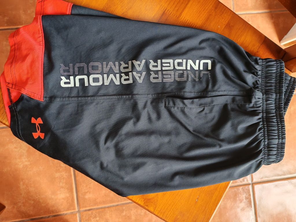 Calções Under Armour