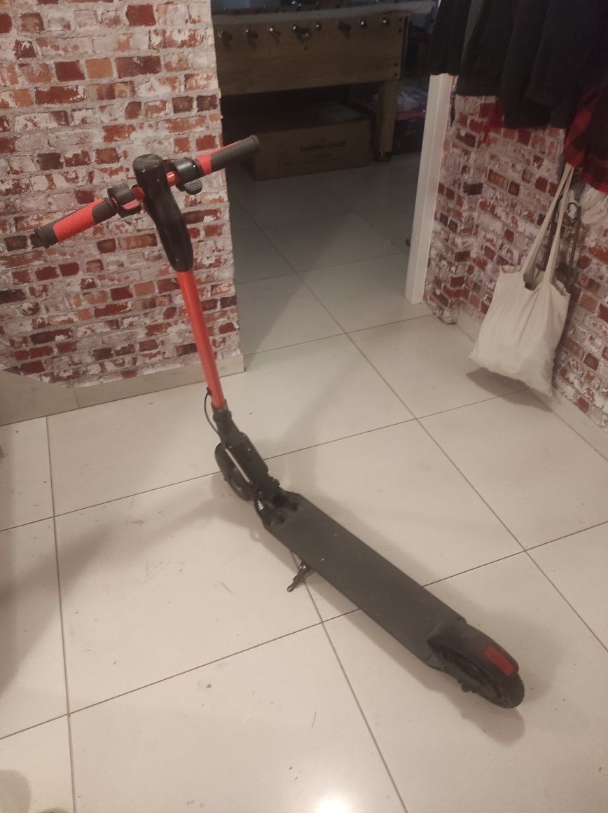 Hulajnoga elektryczna