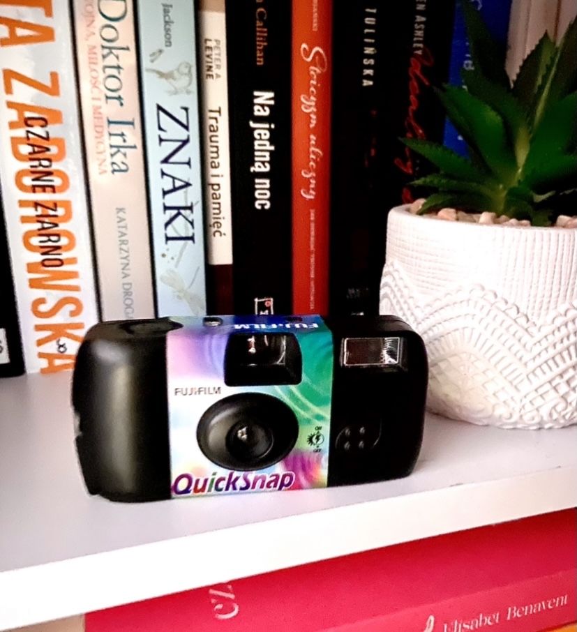 Fujifilm quicksnap aparat na taśmę jednorazowy czarny nowy