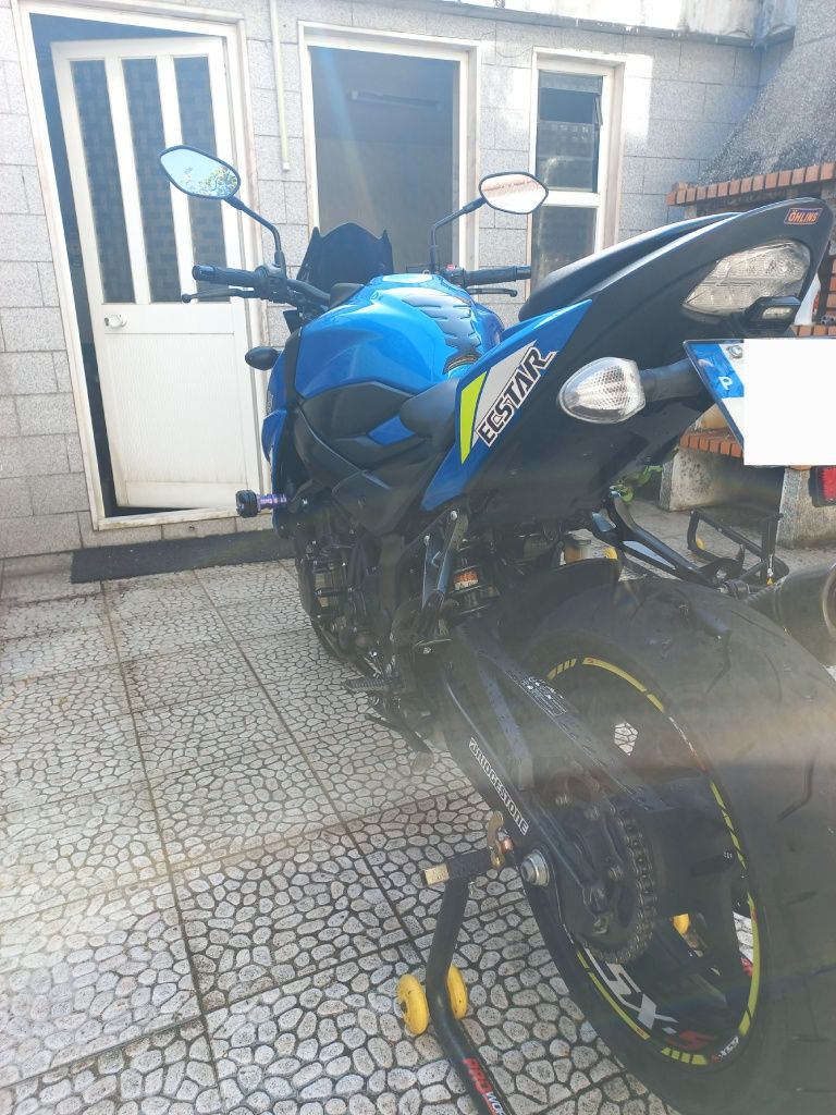 Suzuki GSX-S 750