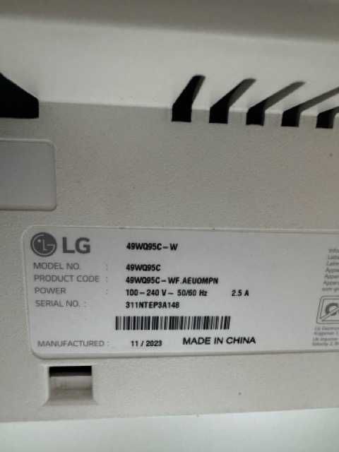 49WQ95C-W 49 Inch 32:9 Curved UltraWide DQHD (5120 x 1440) Monitor