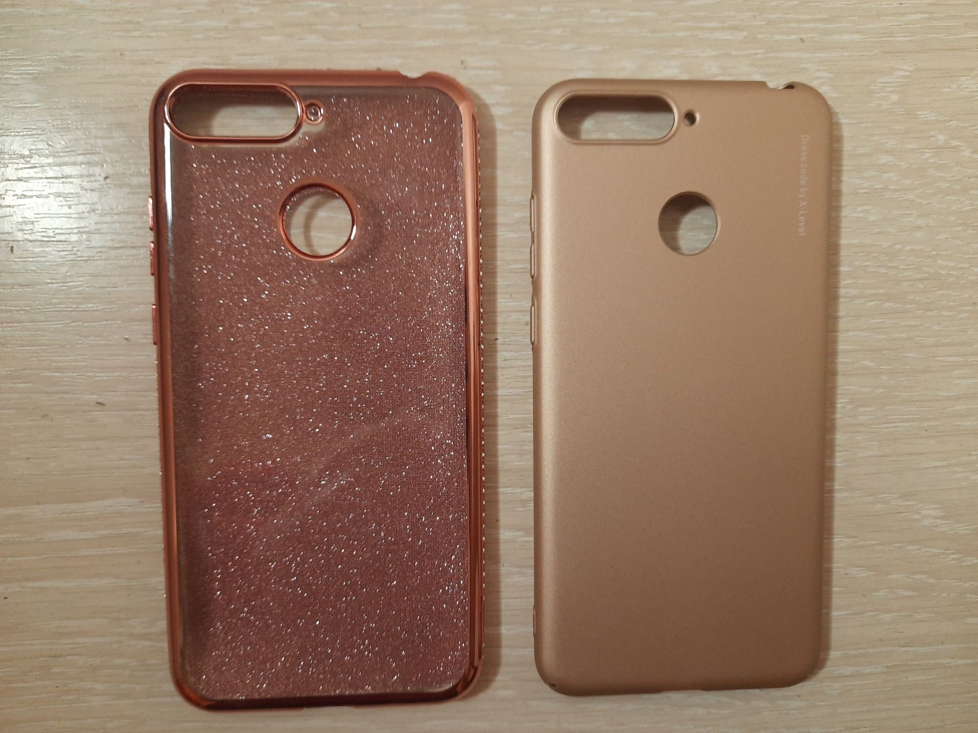 Чохли до телефона Huawei Honor 7C