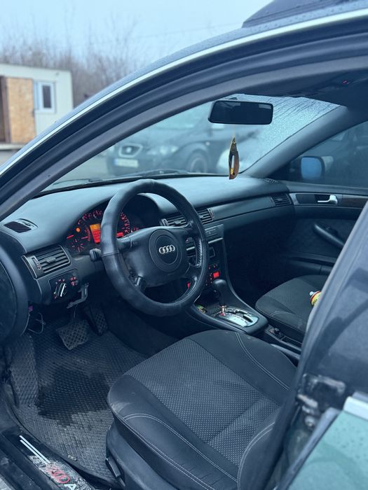 Audi a6c5 2.5 дизель Автомат