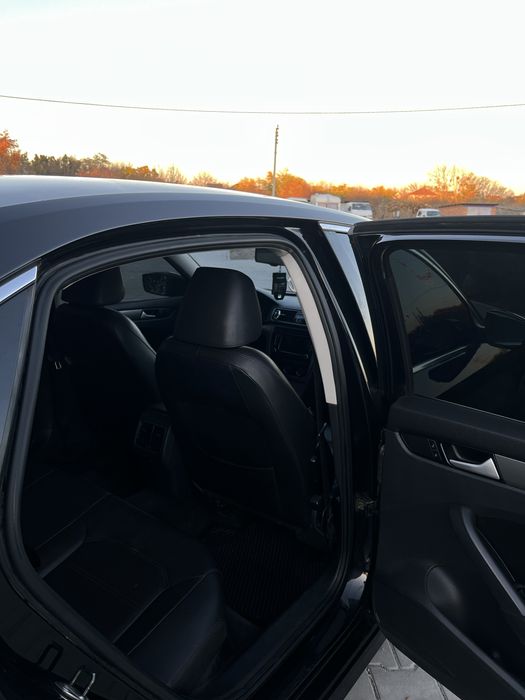 Продам Wolksvagen Passat b7 (usa)