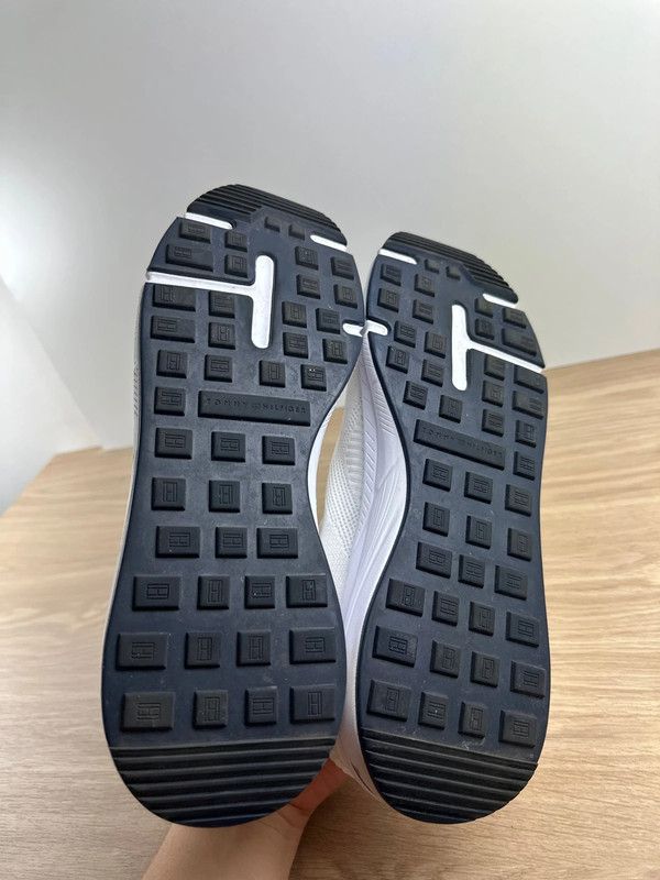 Buty sneakersy białe trampki tommy hilfiger r. 44