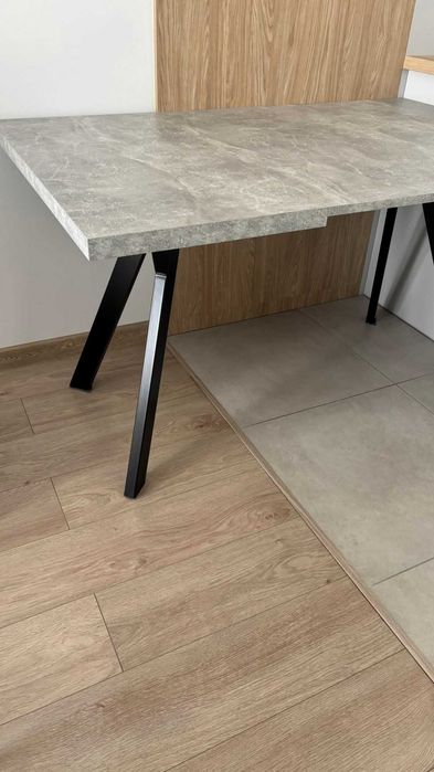 Stół rozkładany 90-240 + krzesła