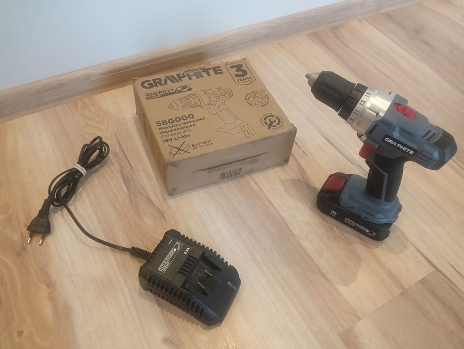 Wkrętarka graphite + bateria + ładowarka. Używana przez tydzień.