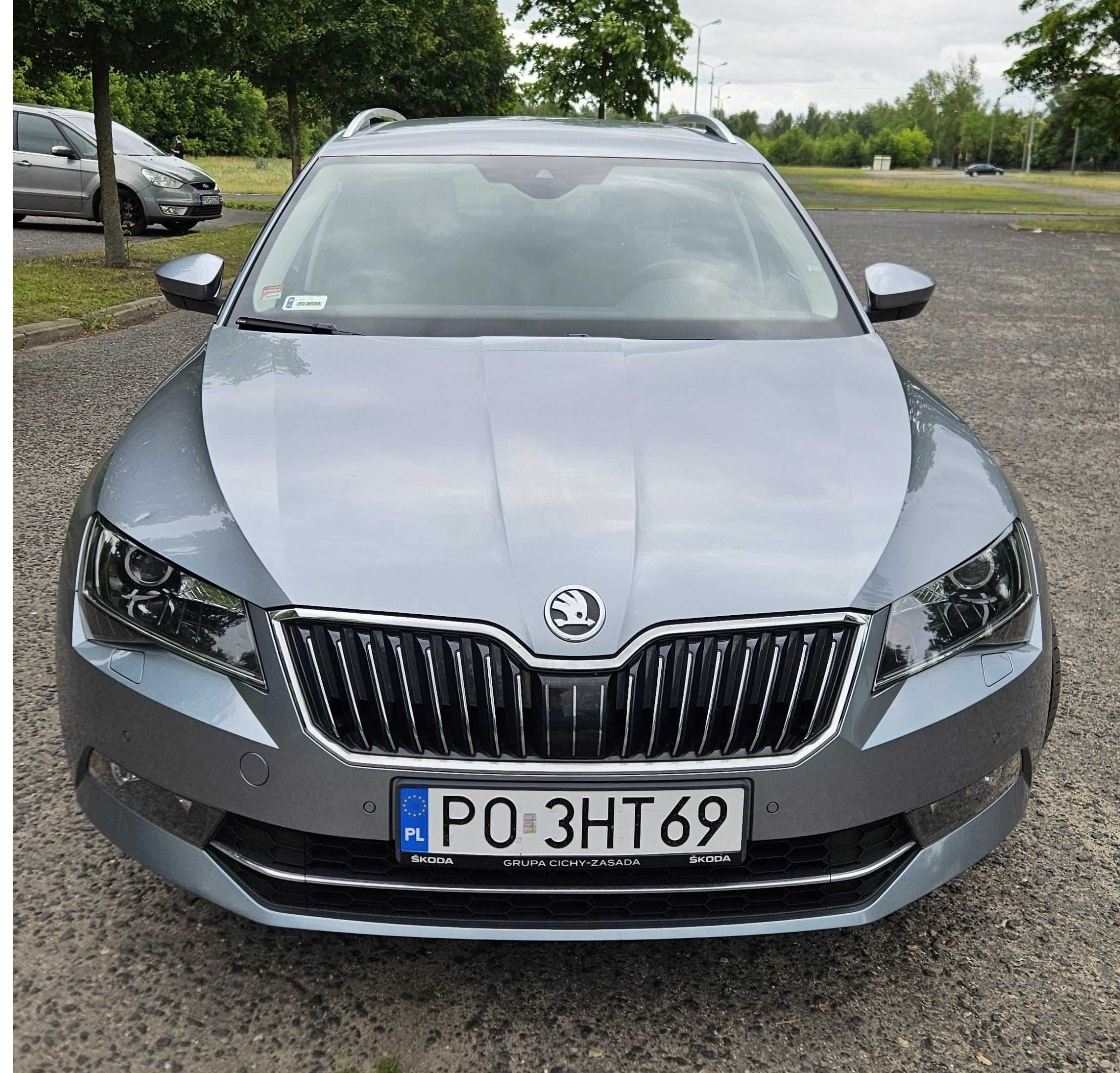 Skoda Superb, salon, I właściciel