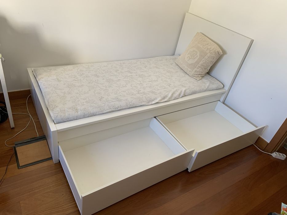 Cama + colchão IKEA / cama Malm + colchão Sultan