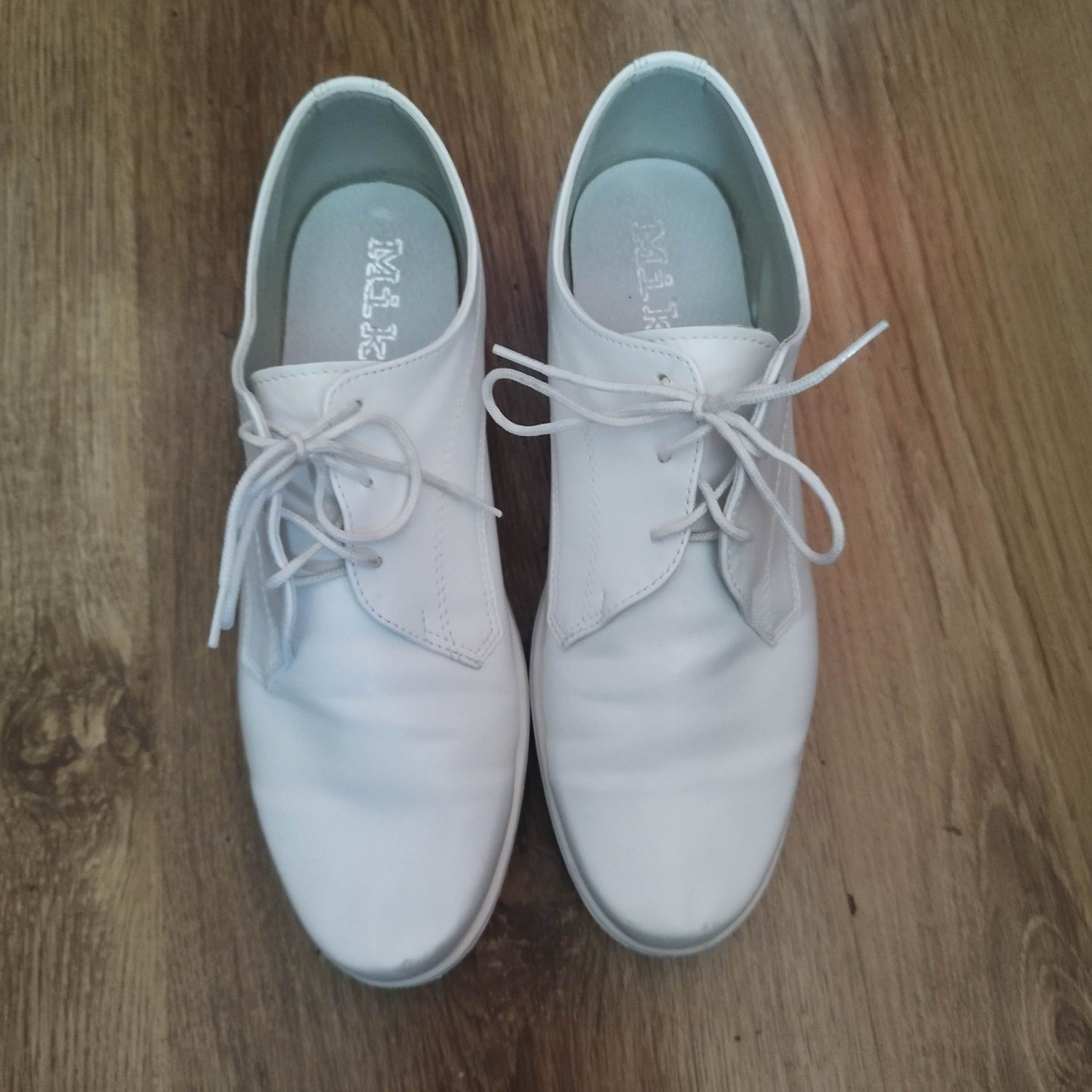 Ubranie komunijne chłopięce + buty białe