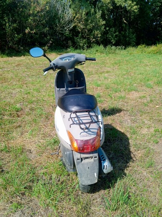 Продам скутер Хонда так аф 51