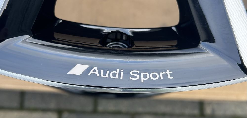 Oryginalne felgi Audi 9Jx19 et32 A4 A5 A6 A7 A8 Q5 Q8 5x112 s-line