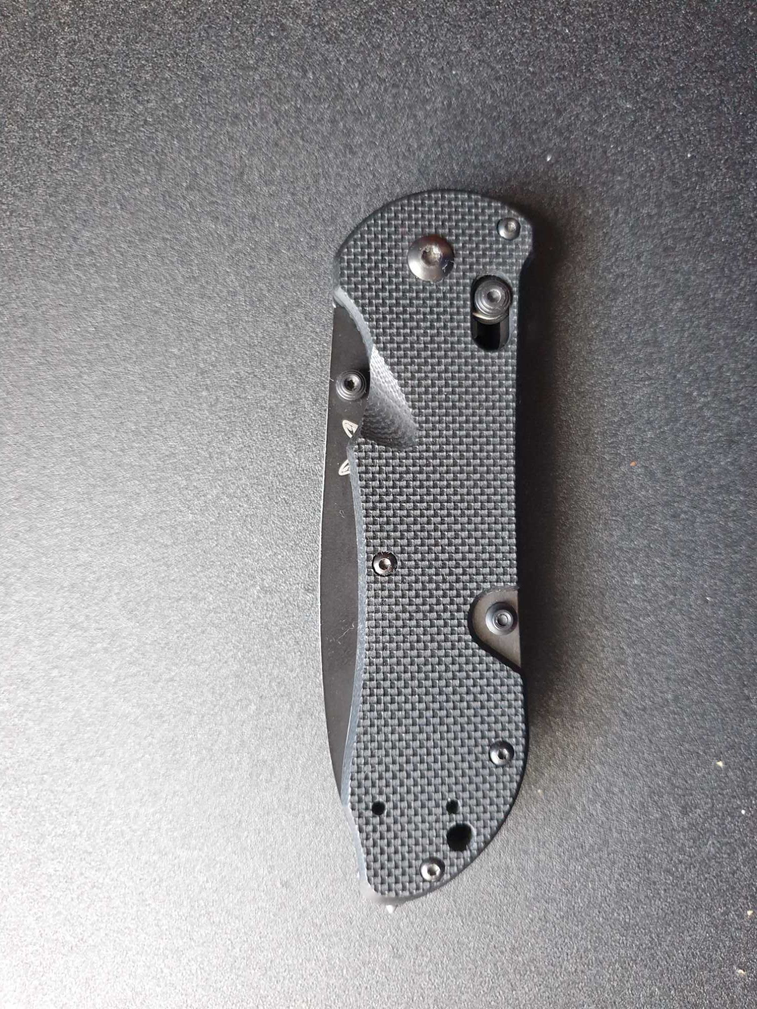 Nóż ratowniczy Benchmade Triage