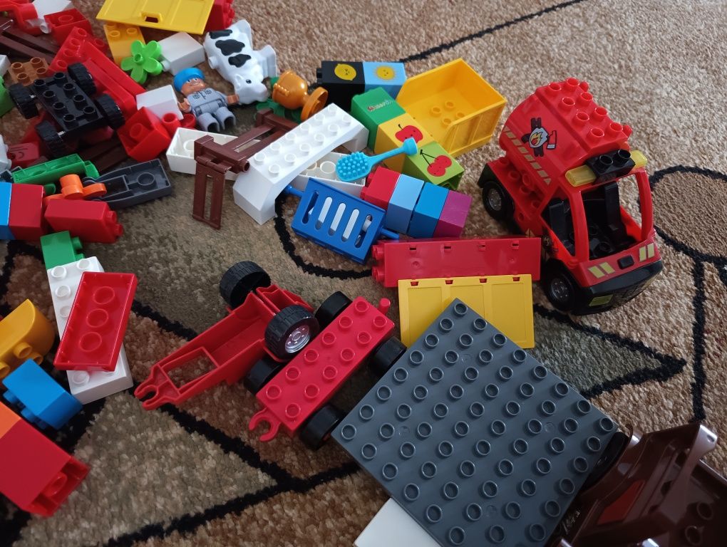 LEGO kompatybilne z Duplo zestaw lokomotywa straż zwierzątka klocki