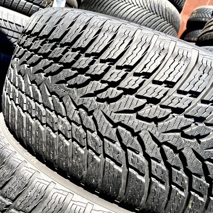 235/35/19 Nokian WR SnowProof | 95%остаток | зимние шины