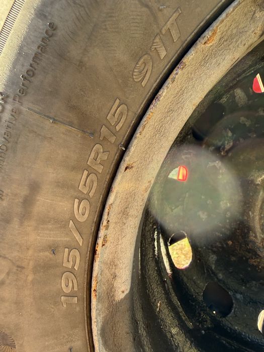 Komplet kół ford/volvo 195/65 R15 5x108