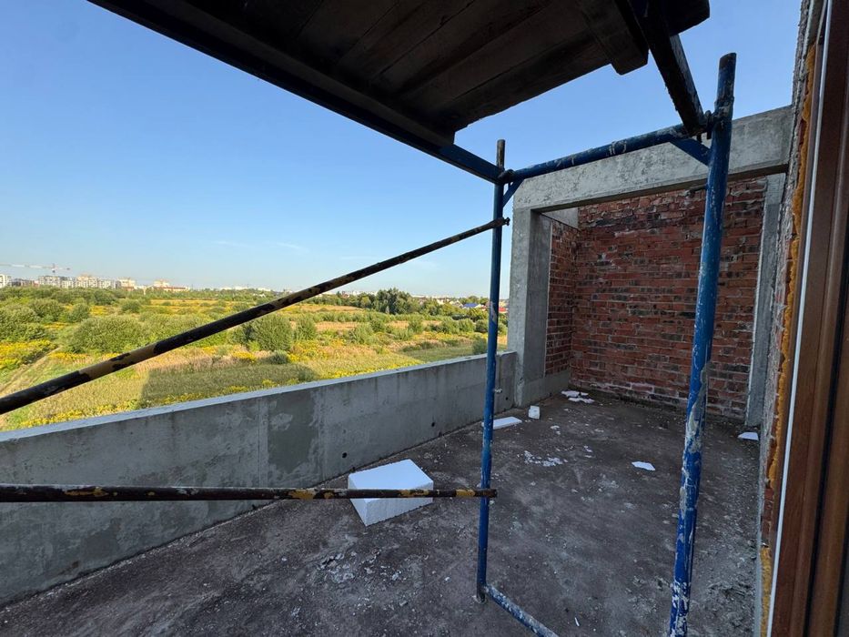 Ексклюзив!700$ за метр,шок ціна,продаж 2кімнатної квартири з терассою