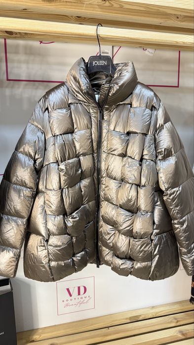 Пуховик Vicolo Італія