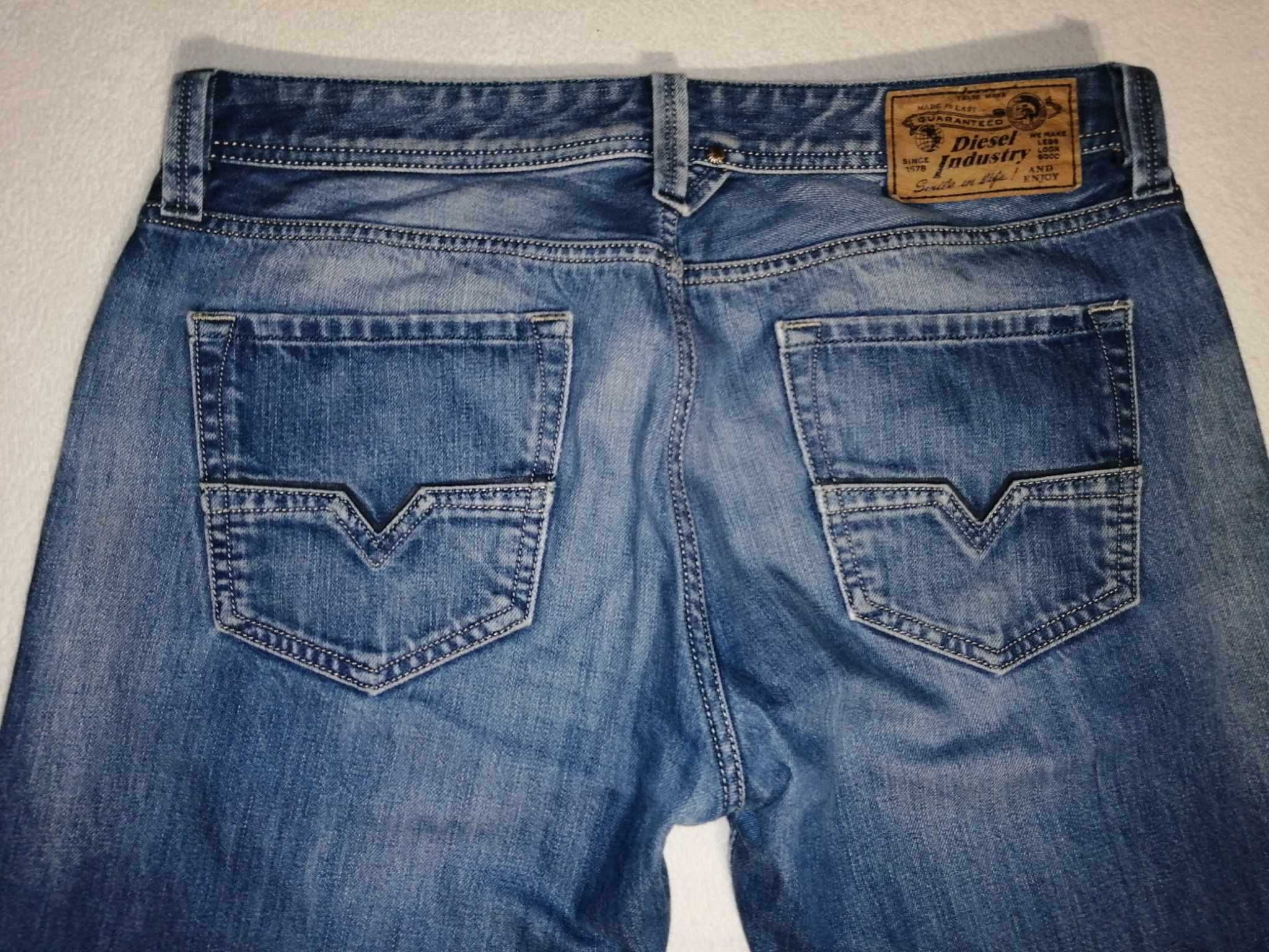 DIESEL Jeans Larkee Spodnie Męskie W32 L34 Dżinsy Oryginalne Bawełna