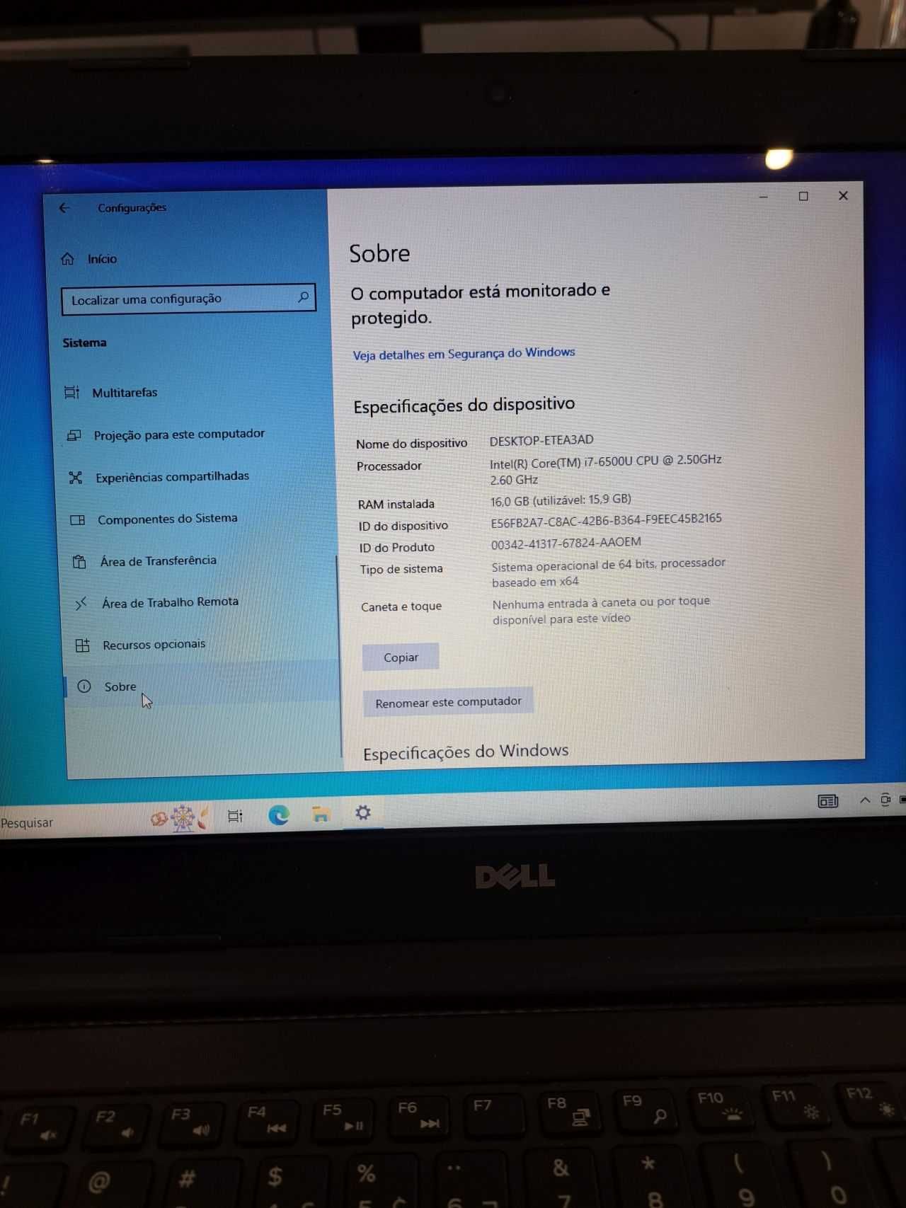 Dell Inspiron 14 5457 / 1 Tb+8 Gb SSD / 16 GB RAM / 4 GB vid / i7 core