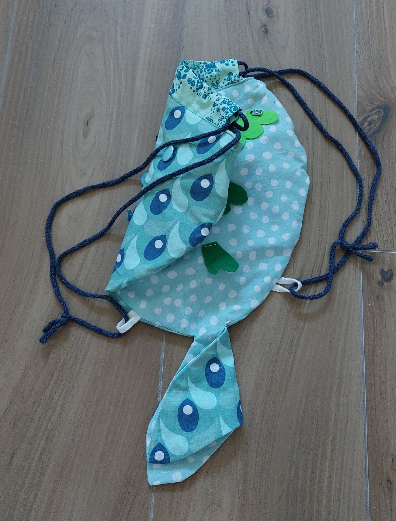 Sprzedam worko-plecak w kształcie rybki handmade