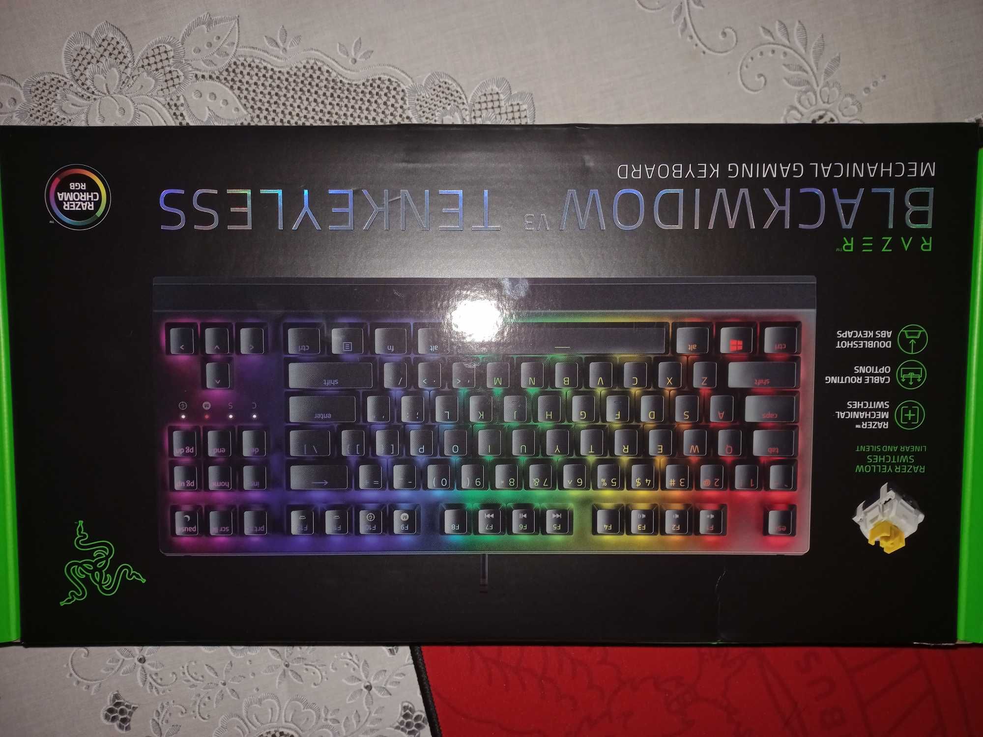 Teclado Mecânico Razer Blackwidow v3