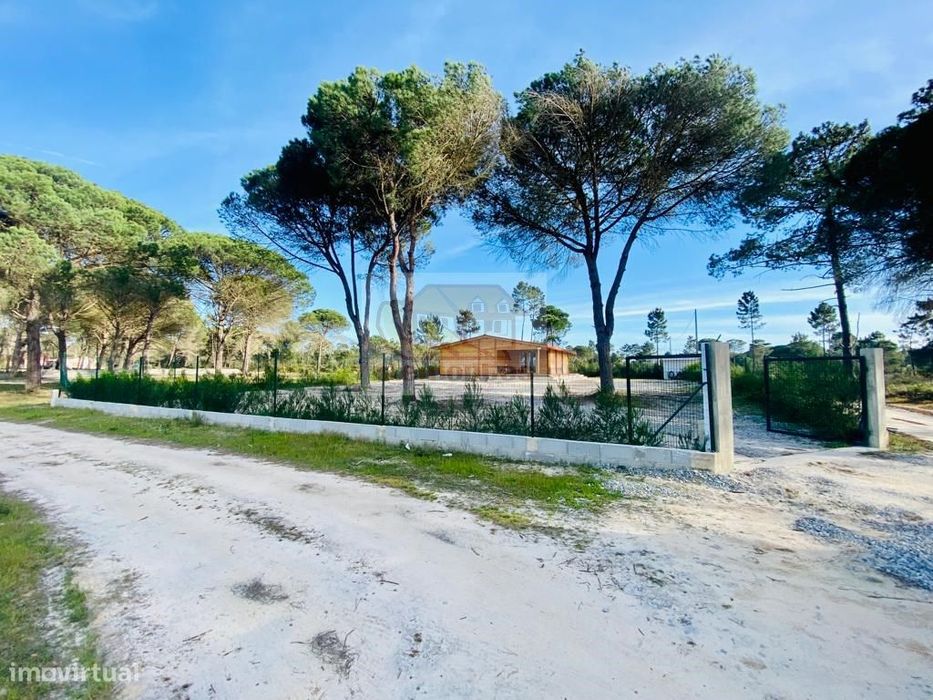 Terreno a 5 minutos da praia e lagoa de Melides!