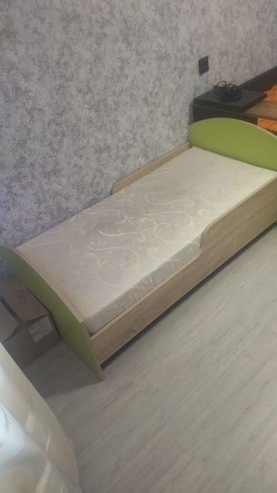 Продам дитячу кровать
