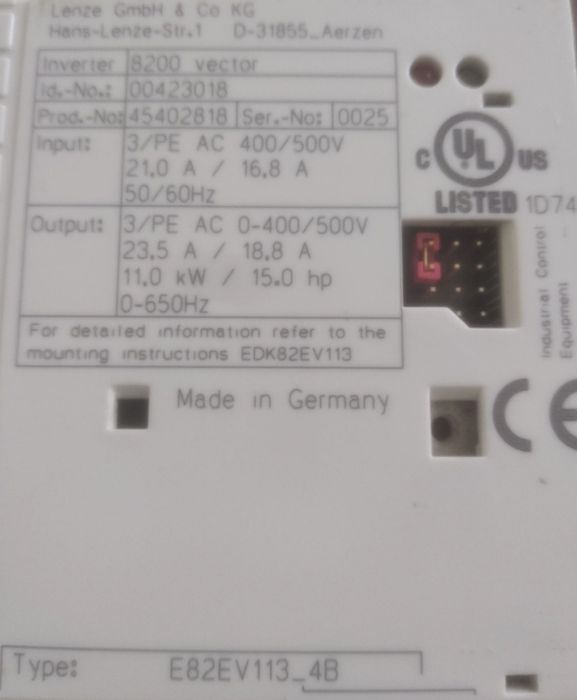 Lenze 8200. 3kw  7.5 kw 11kw 18 kw 
w stanie sprawnym.