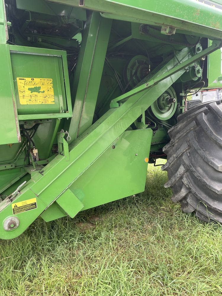 Комбайн John Deere 1075 Hydro 4