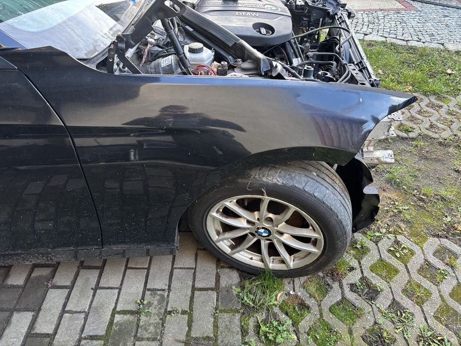 Bmw f20 blotnik prawy