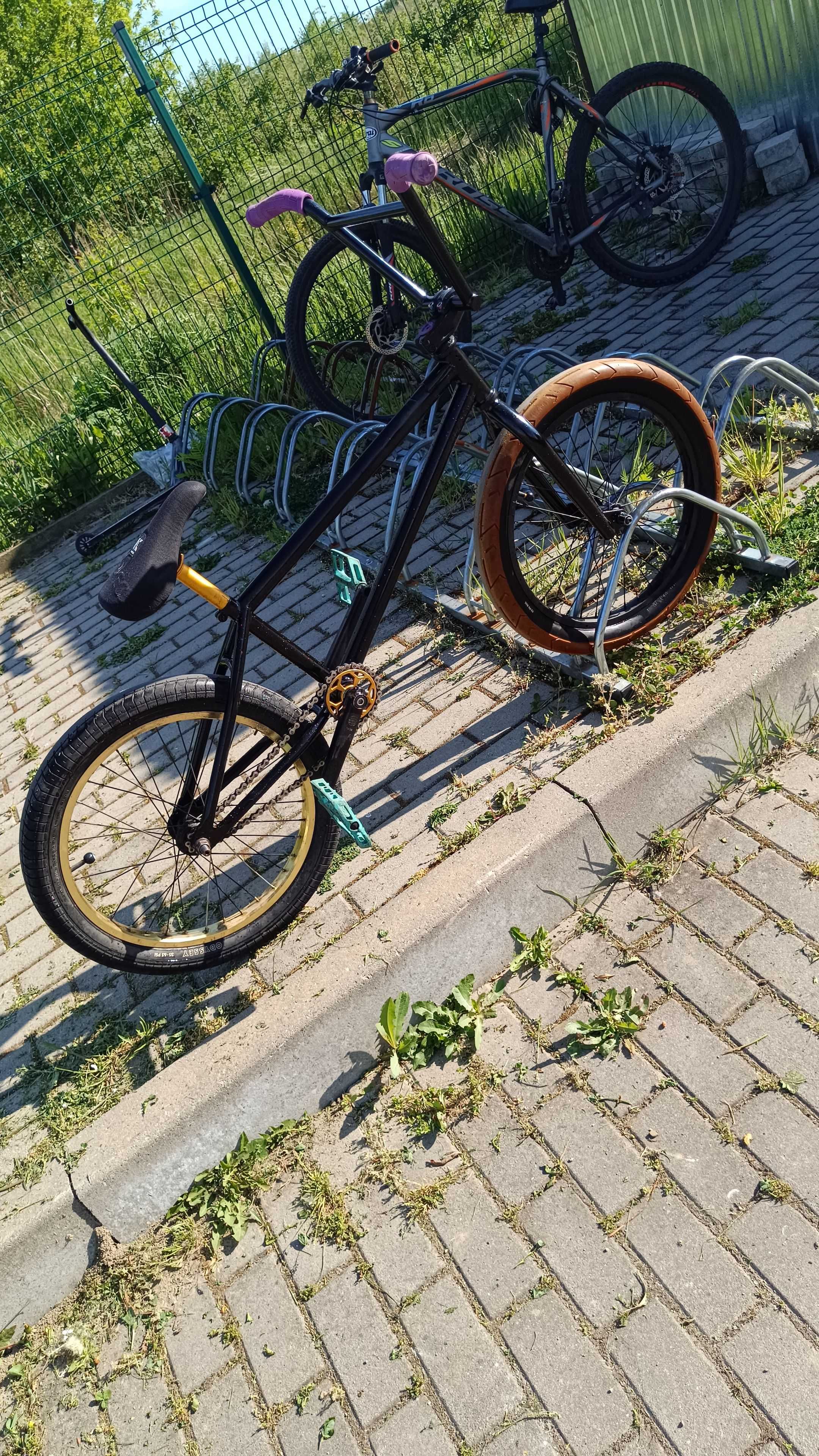 Sprzedam rower BMX koła 20 cali