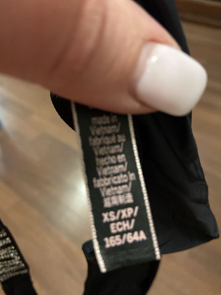Нижнее белье Victoria Secret