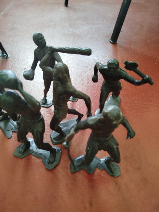 Солдатики ссср неандертальцы