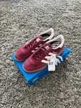 ButyDamskie Adidas Handball_Spezial_Shadow_Red_Uniseks R.37
