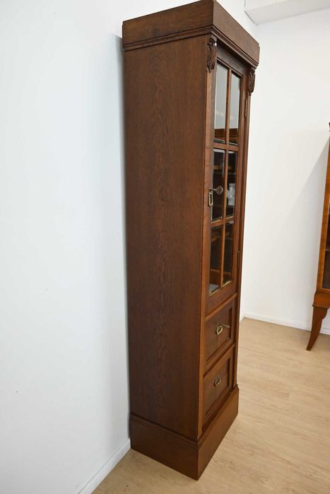 wąski słupek biblioteka jednodrzwiowa 092304