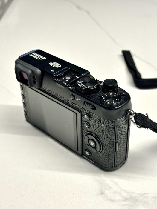 Fujifilm x100T em ótimo estado com acessórios