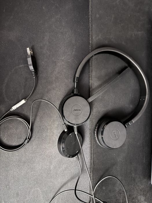 Jabra evolve 20 нова