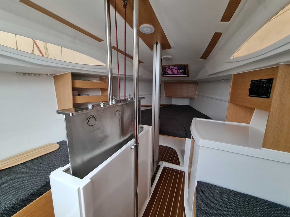 Sprzedam jacht żaglowy Focus 750