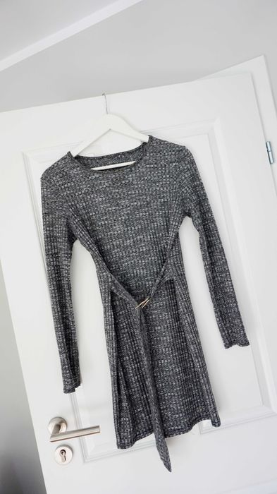 S 36 szary długi sweter sukienka sweterkowa dzianinowa w prążki prążek