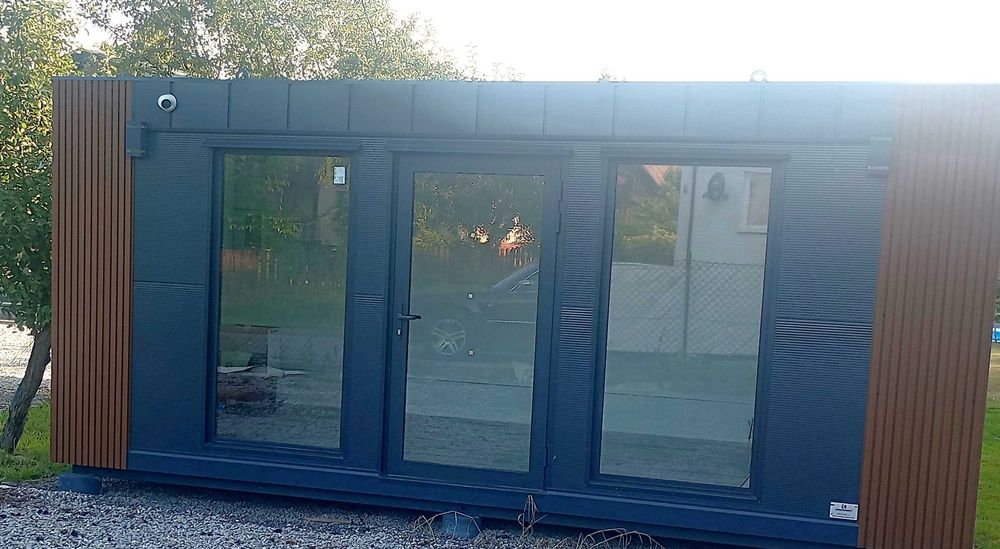 Sprzedam pawilon handlowo-uslugowy  6x3 m