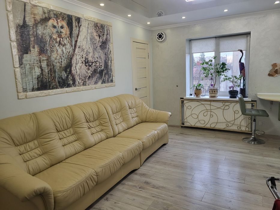 Продаж 3-х кімнатної квартири.Центр