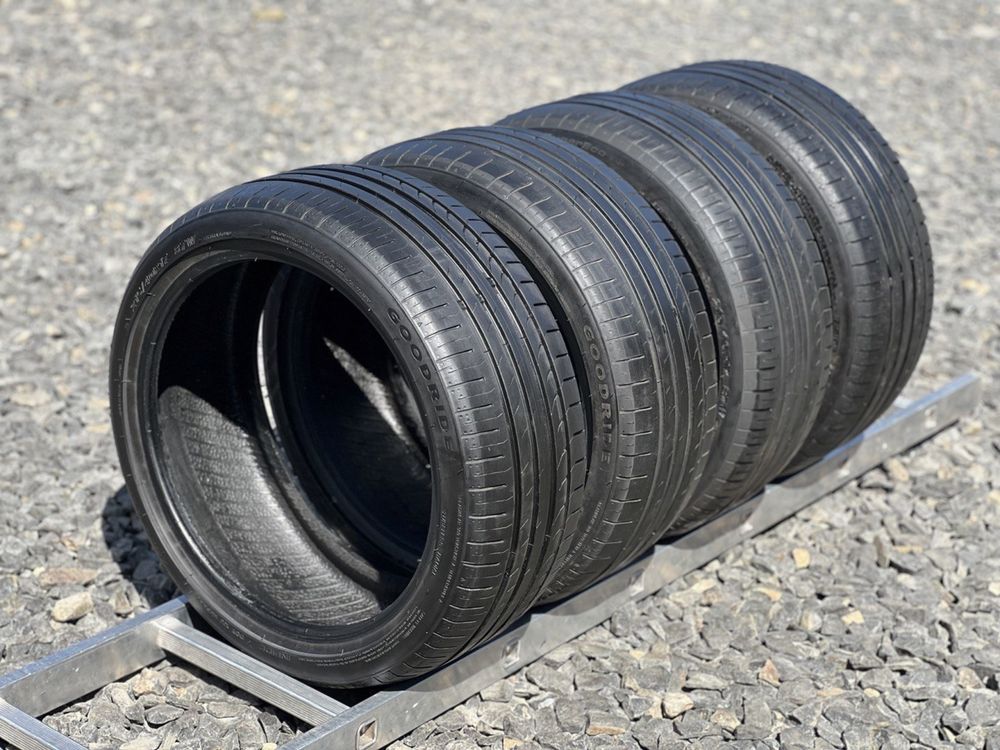 Резина/покришки 215/40 R17 . Літня резина Goodride . Летняя шина