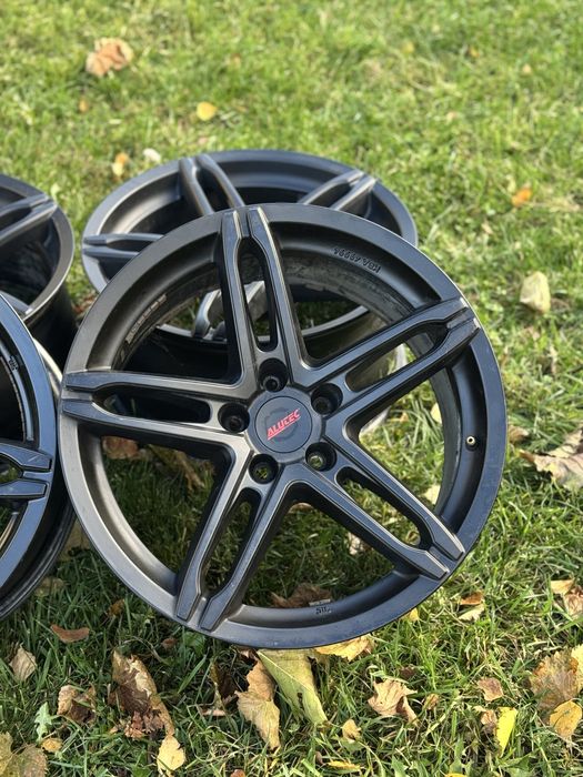 Продам Диски R18