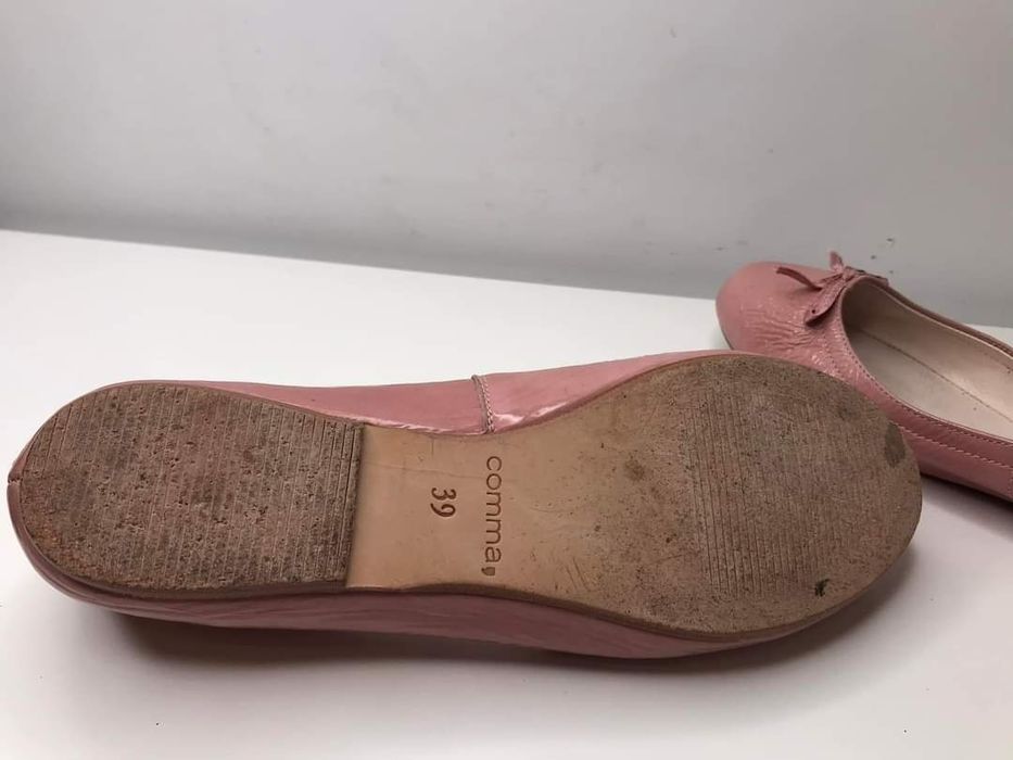 Baleriny skórzane lakierowane Comma Rozmiar 39