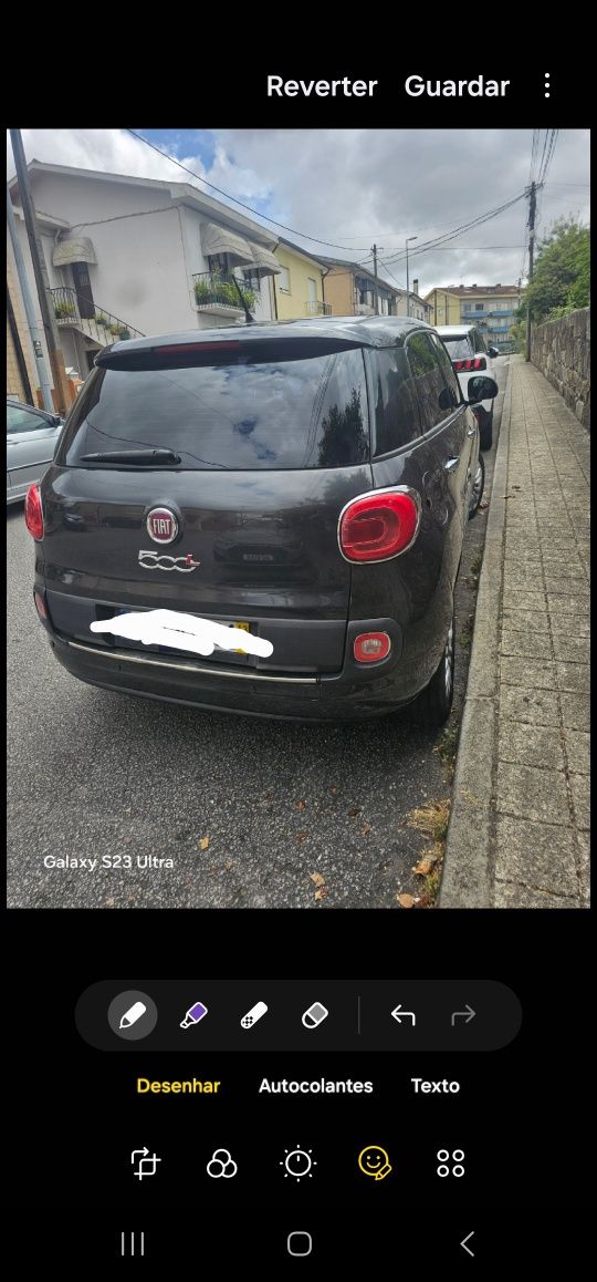 Fiat 500L em bom estado