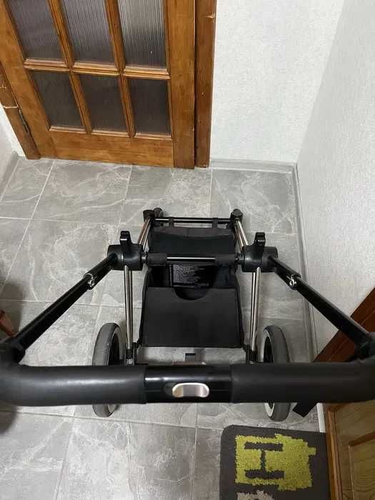 Универсальная коляска Cybex Priam 2 в 1