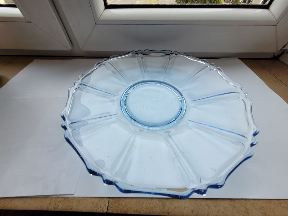 Błękitny talerz do ciasta Drost